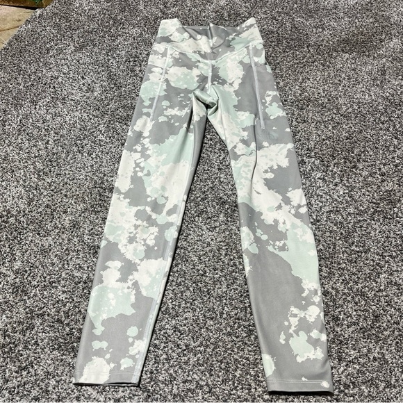 The North Face Women’s Motivation High Rise 7/8 Pocket Tights S - Picture 2 of 14